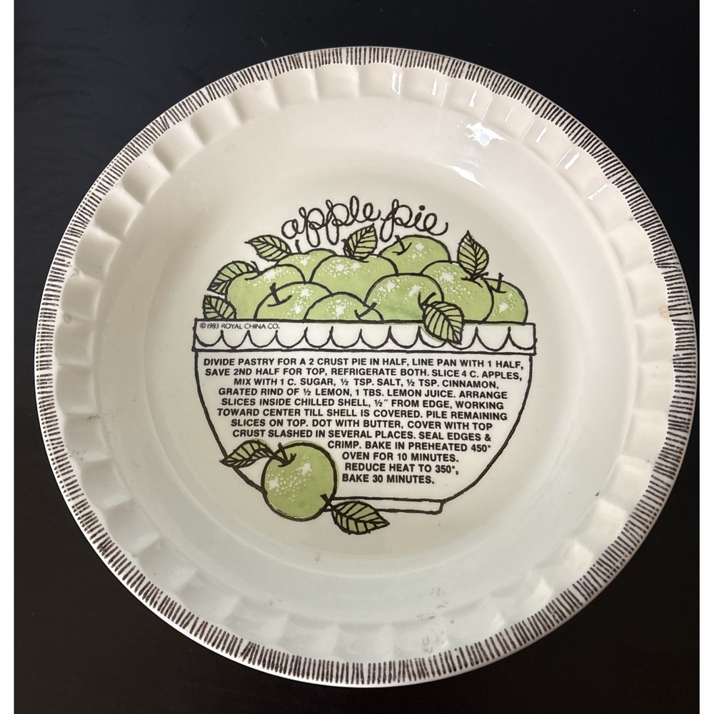 Vintage 1983 Royal China Country Harvest APPLE PIE Recipe BAKING Pie Plate USA